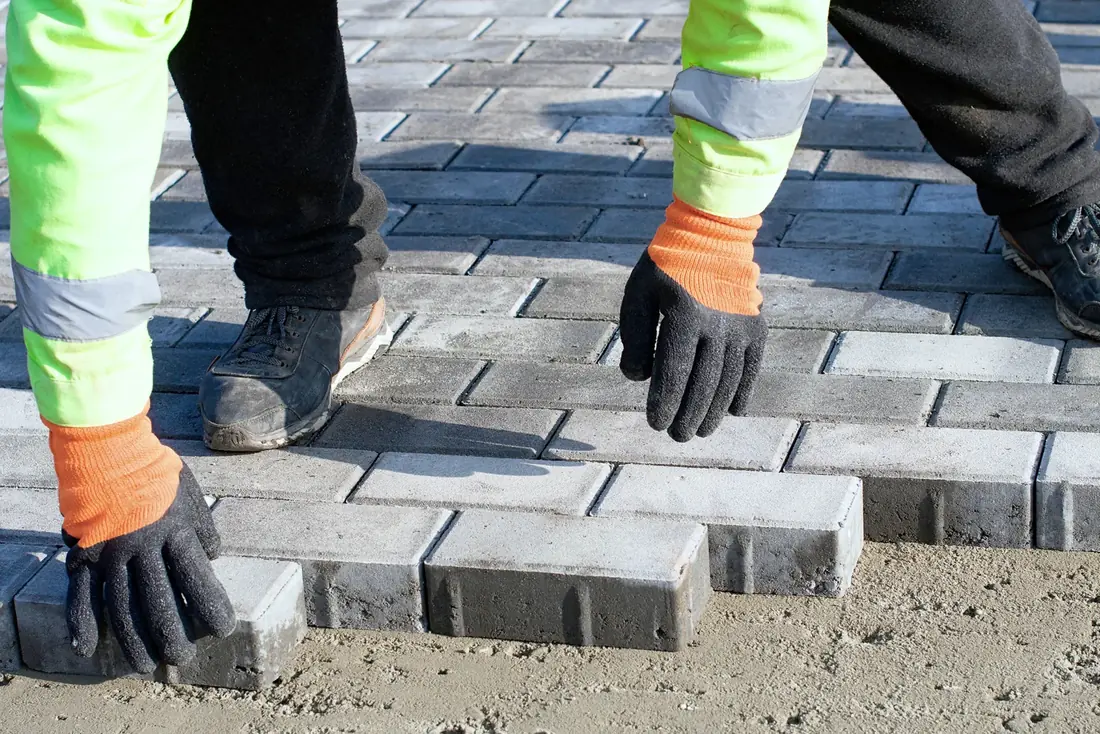 The Weekend Warrior’s Guide to Paver Repair in Palm Harbor, FL supporting image