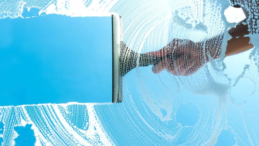 Exterior window cleaning in st petersburg