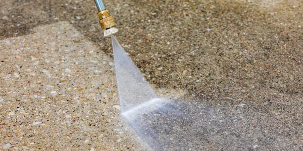 Pressure Washing Services in Tampa Forida