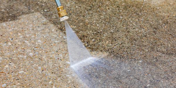 Pressure Washing Services in Tampa Forida